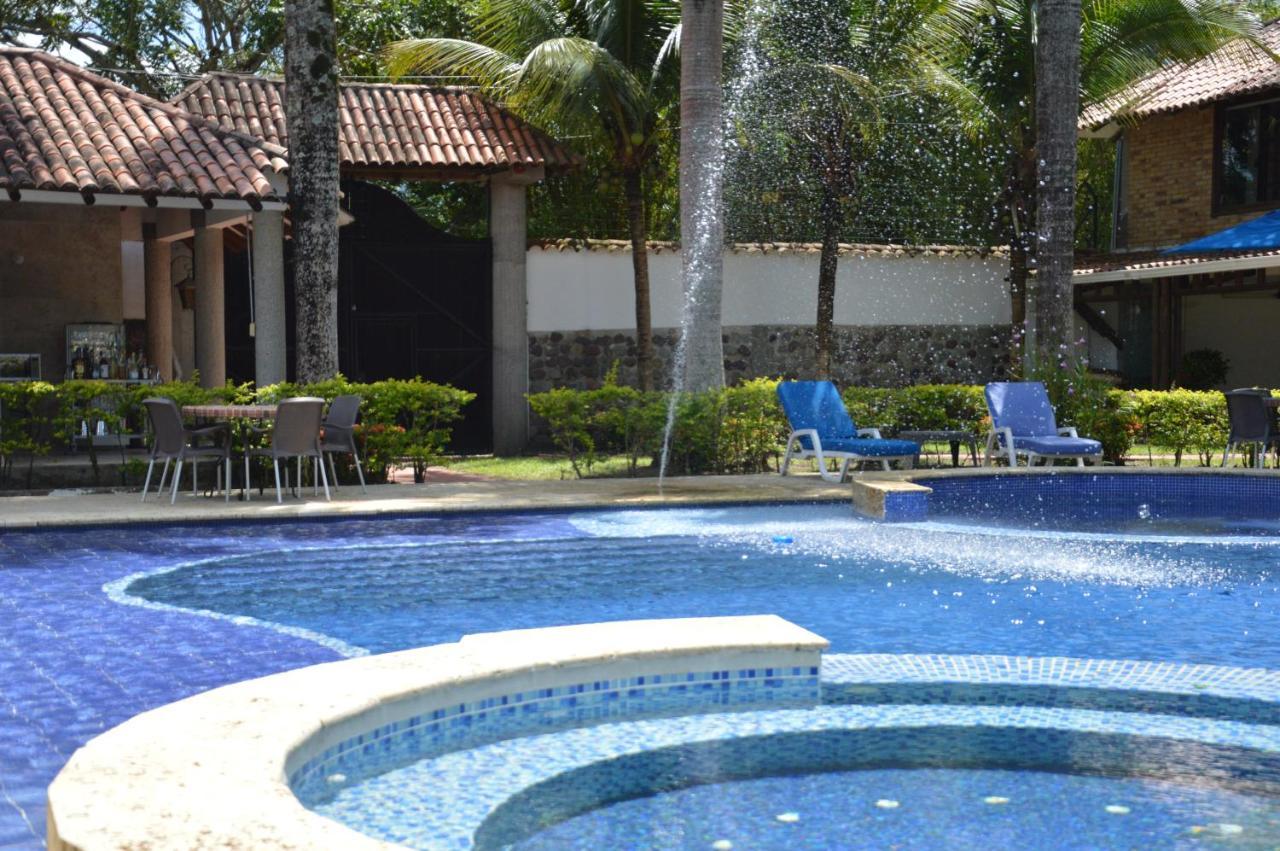 Hotel Boutique Villas De San Sebastian La Palmera Exteriör bild