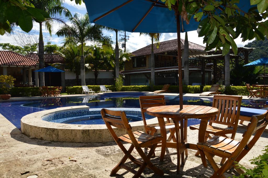 Hotel Boutique Villas De San Sebastian La Palmera Exteriör bild