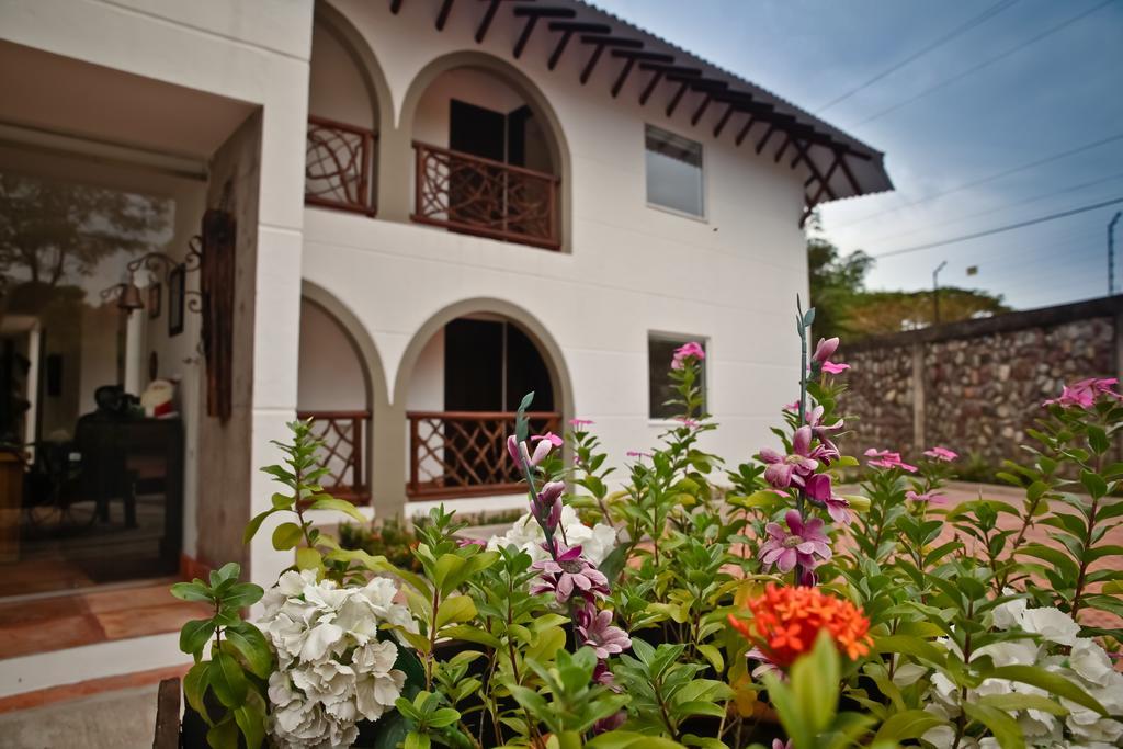 Hotel Boutique Villas De San Sebastian La Palmera Exteriör bild